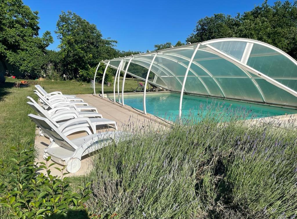 Les Oiseaux De Passage Bed & Breakfast Gignac  ภายนอก รูปภาพ